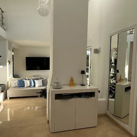 Luxurious Sea View Villa, 3 Bedrooms * Marbella